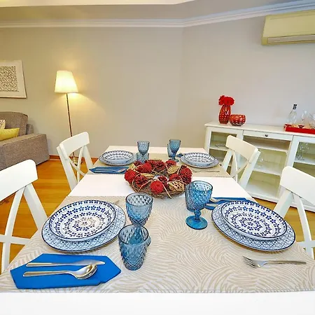 Апартаменты Lindo - Centro *